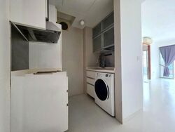 RV Suites (D10), Apartment #617680471